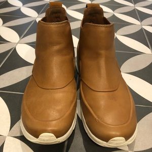 Women’s Leather NIKE AIR MAX THEA Sneakers 7.5
